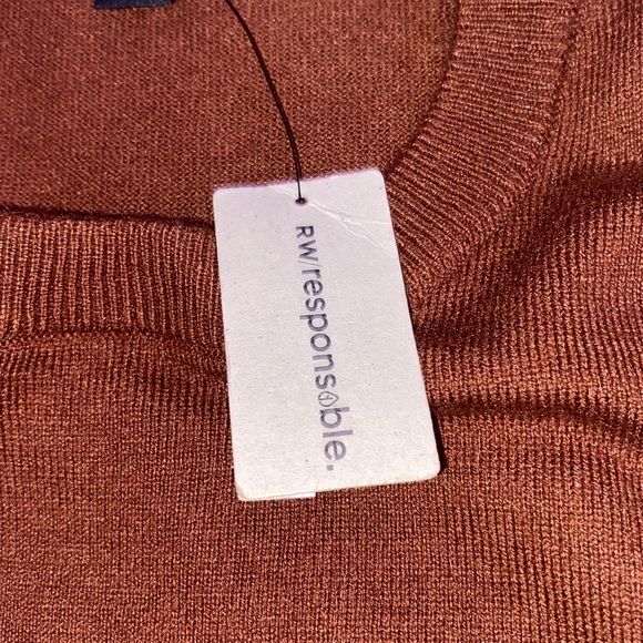 RW AND CO SWEATER 🟤🟤 - Picture 3 of 3